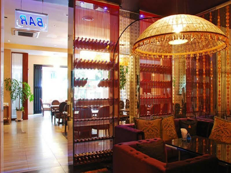Hotel Noblesse Seoul Exterior photo